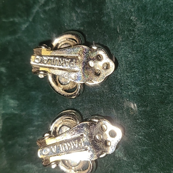 Vintage Gold Tone PAKULA Clover Aurora Borealis Rhinestones Clip On Earrings - Picture 4 of 4